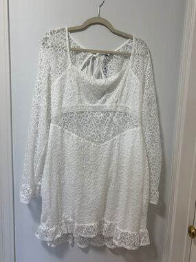FashionNova Plus Size 3X Lace Mini Dress White long sleeve Bridal Bachelorette